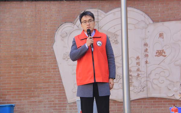 8团委书记刘冰总结本次演练情况 8团委书记刘冰总结本次演练情况